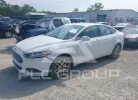 2016 Ford FUSION photo