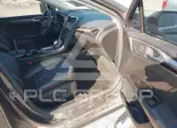 2016 Ford FUSION photo