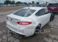 2016 Ford FUSION photo