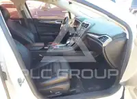 2016 Ford FUSION photo