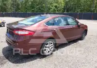 2016 Ford FUSION фото