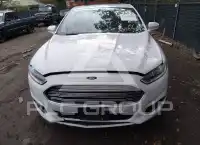2016 Ford FUSION фото