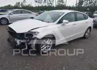 2016 Ford FUSION photo