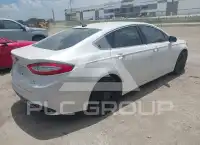 2016 Ford FUSION photo