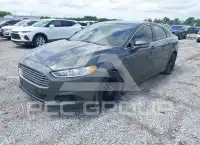 2016 Ford FUSION photo