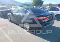 2016 Ford FUSION фото