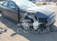 2016 Ford FUSION фото