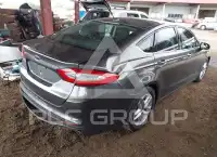 2016 Ford FUSION photo