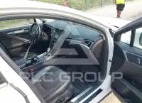 2016 Ford FUSION фото