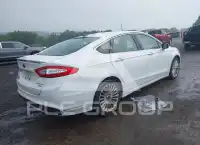 2016 Ford FUSION фото