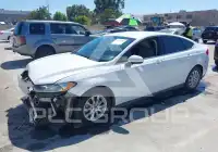 2016 Ford FUSION фото