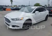 2016 Ford FUSION фото