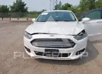 2016 Ford FUSION фото