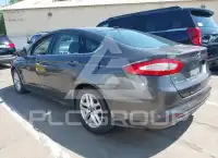 2016 Ford FUSION фото