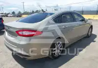 2016 Ford FUSION фото