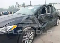 2016 Ford FUSION photo