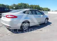 2016 Ford FUSION photo