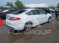 2016 Ford FUSION photo