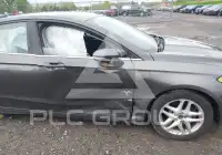 2016 Ford FUSION photo