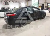 2016 Ford FUSION photo