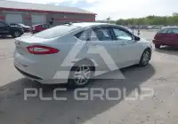 2016 Ford FUSION photo