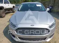 2016 Ford FUSION photo