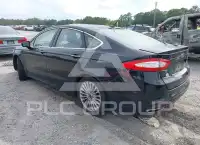 2016 Ford FUSION фото