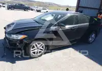 2016 Ford FUSION фото