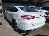 2016 Ford FUSION photo