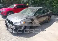 2016 Ford FUSION photo