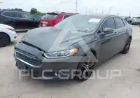 2016 Ford FUSION photo