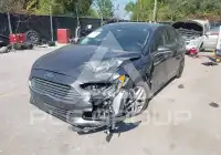 2016 Ford FUSION фото