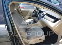 2016 Ford TAURUS фото