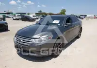 2016 Ford TAURUS фото