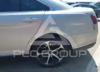 2016 Ford TAURUS фото