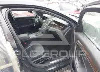2016 Ford TAURUS фото