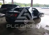 2016 Ford TAURUS фото