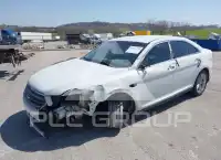 2016 Ford TAURUS фото