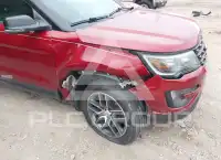 2016 Ford EXPLORER photo