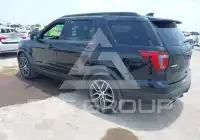 2016 Ford EXPLORER photo