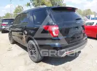 2016 Ford EXPLORER photo