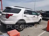 2016 Ford EXPLORER photo