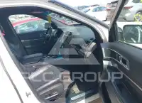 2016 Ford EXPLORER фото