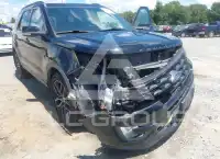 2016 Ford EXPLORER photo