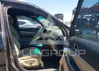 2016 Ford EXPLORER photo
