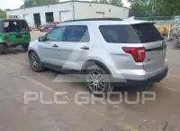 2016 Ford EXPLORER photo