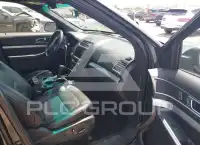 2016 Ford EXPLORER photo