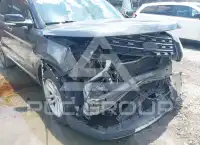 2016 Ford EXPLORER фото