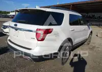 2016 Ford EXPLORER photo