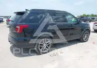 2016 Ford EXPLORER photo